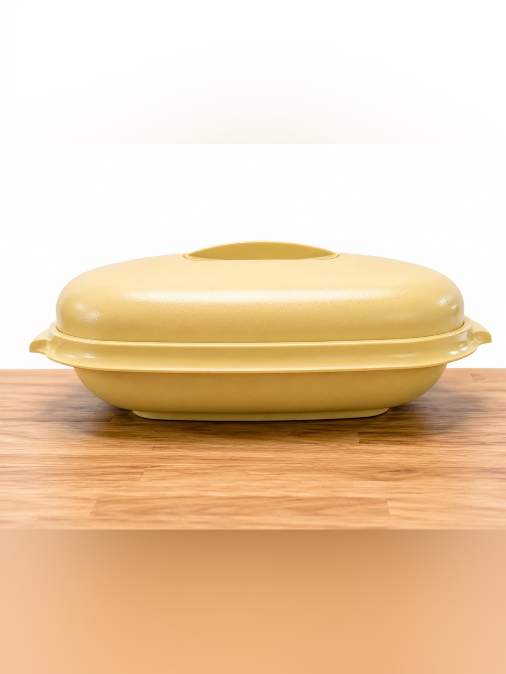 Lovely 1970s Vintage Tupperware Oval Microwave Vegetable Steamer- 3 pieces